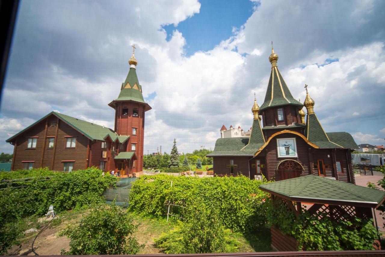 Комплекс Відпочинку Пампушка & Подушка Hotel Burlach'ya Balka Eksteriør billede