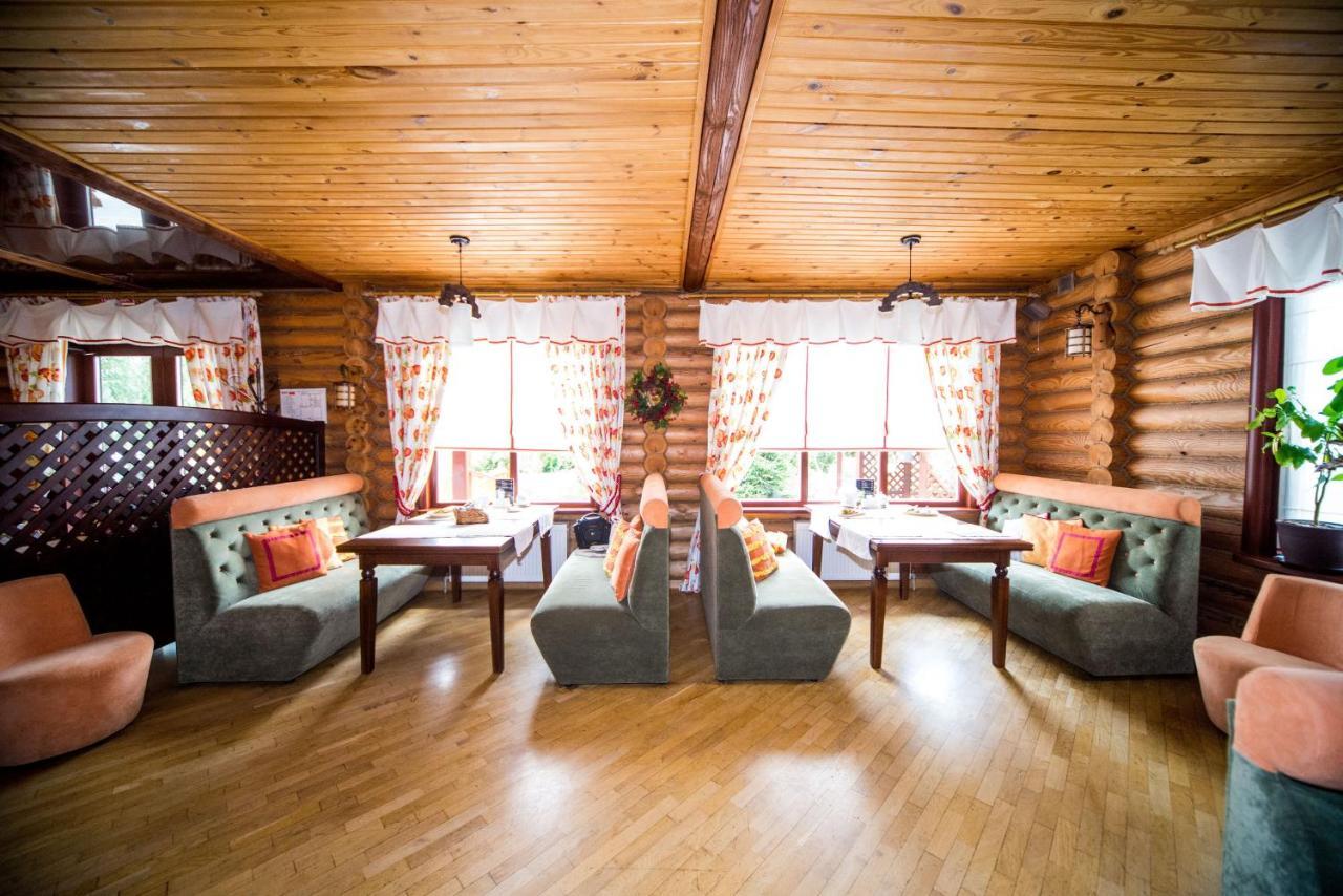Комплекс Відпочинку Пампушка & Подушка Hotel Burlach'ya Balka Eksteriør billede